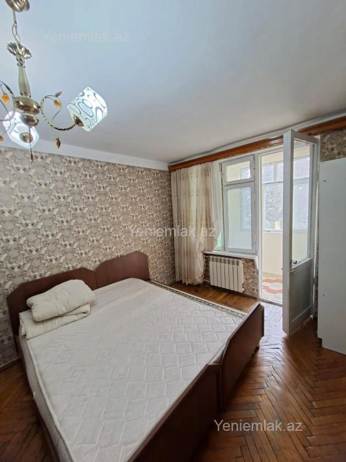 Satılır 1 otaqlı köhnə tikili 35 m²