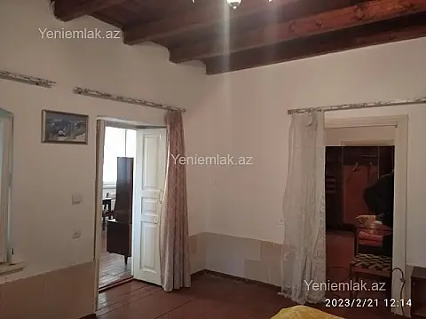 Satılır 4 otaqlı həyət evi 120 m²