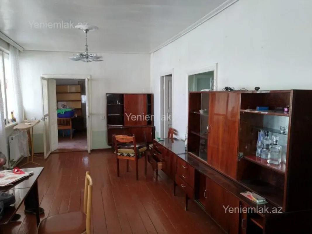 Satılır 4 otaqlı həyət evi 120 m²