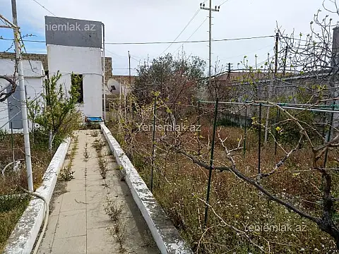 Satılır 4 otaqlı həyət evi 120 m²