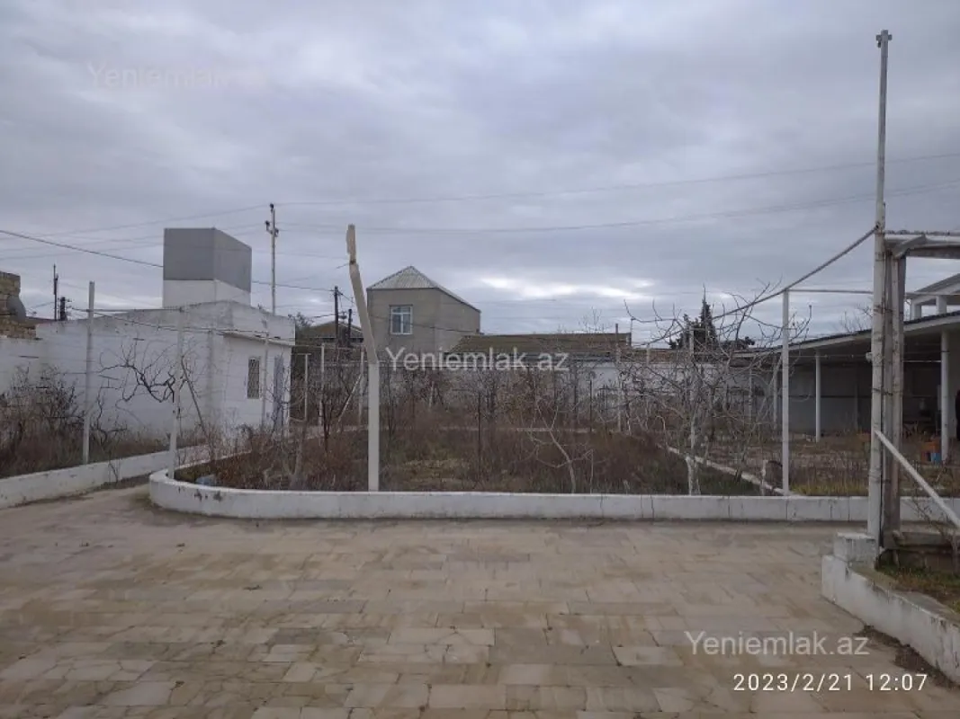 Satılır 4 otaqlı həyət evi 120 m²