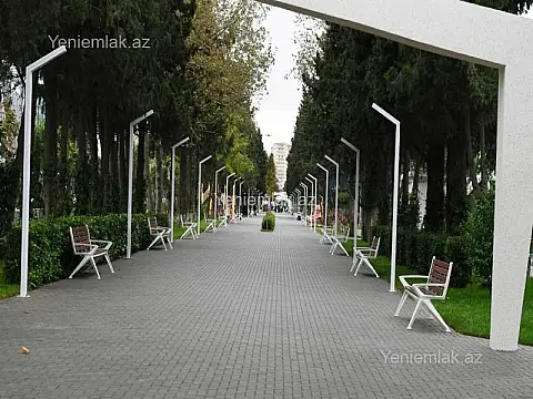 Satılır 2 otaqlı köhnə tikili 65 m²