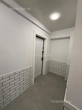 Satılır 2 otaqlı köhnə tikili 65 m²