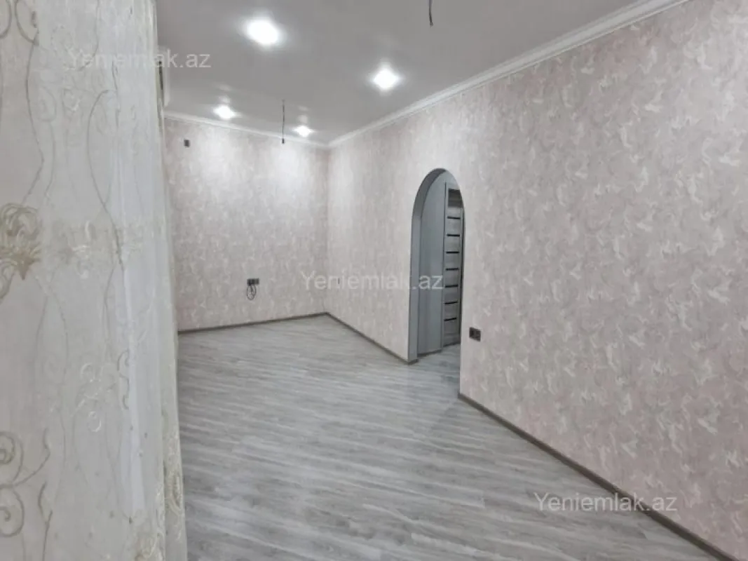 Satılır 4 otaqlı həyət evi 156 m²