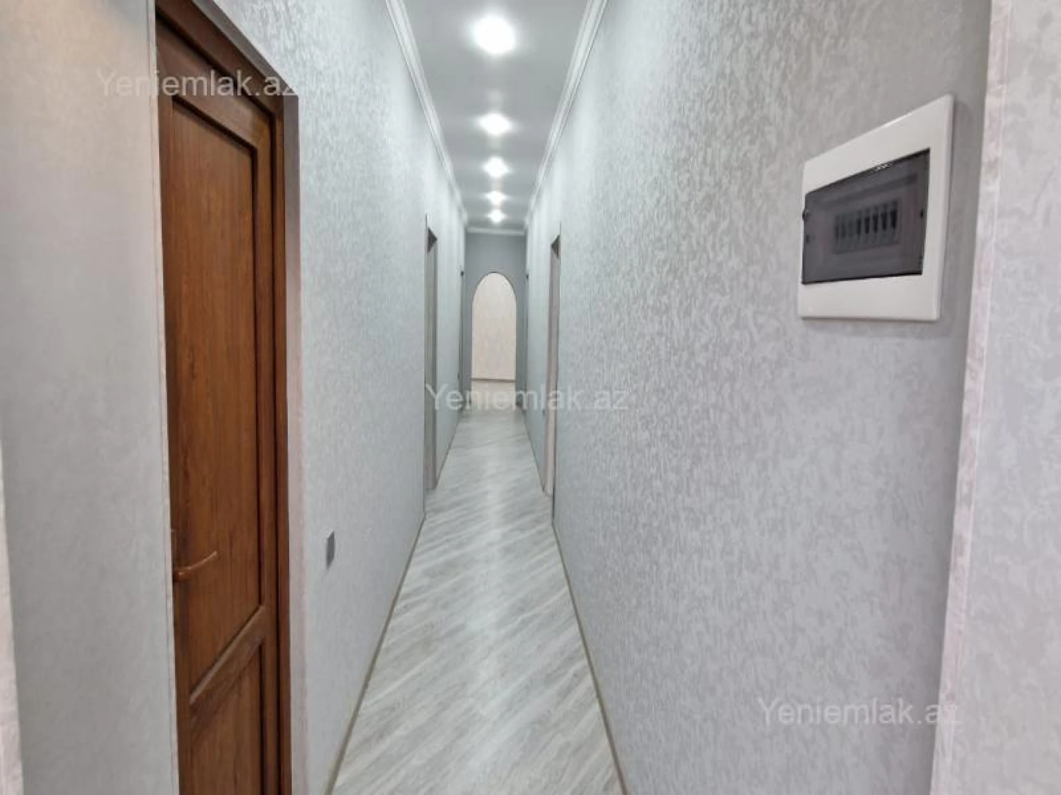 Satılır 4 otaqlı həyət evi 156 m²
