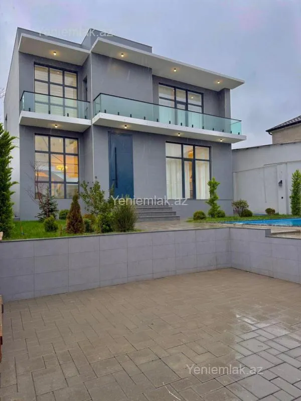 Satılır 5 otaqlı həyət evi 250 m²