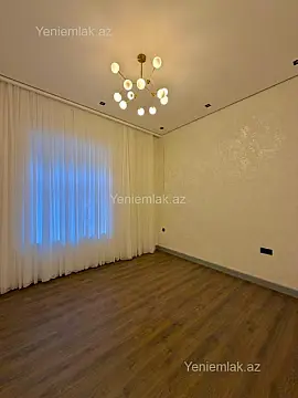 Satılır 5 otaqlı həyət evi 250 m²