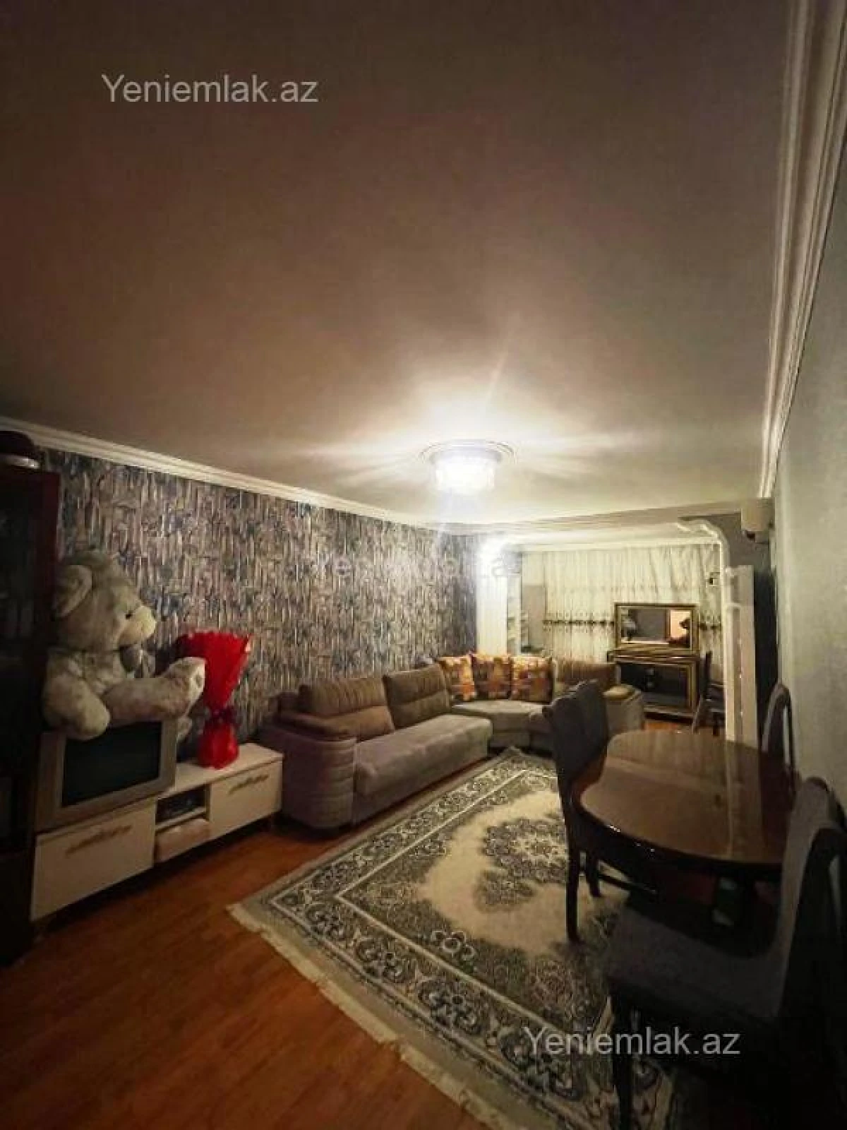 Satılır 2 otaqlı köhnə tikili 50 m²