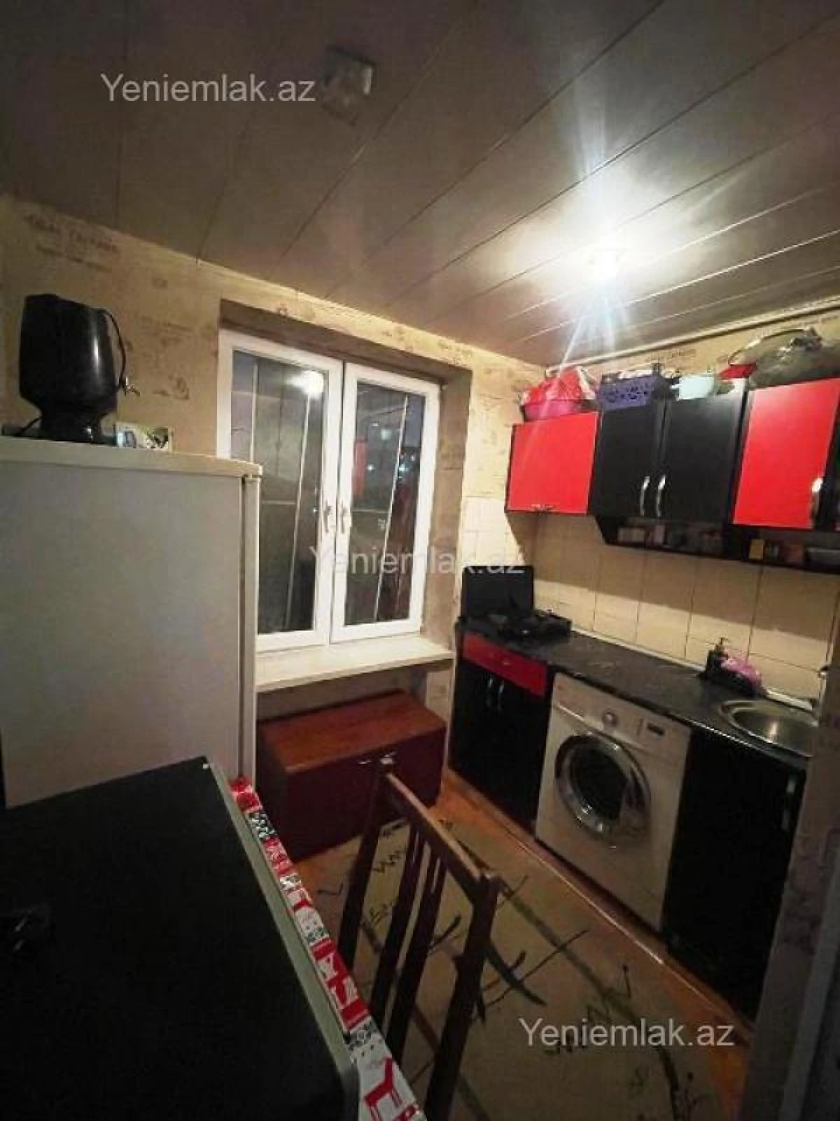 Satılır 2 otaqlı köhnə tikili 50 m²