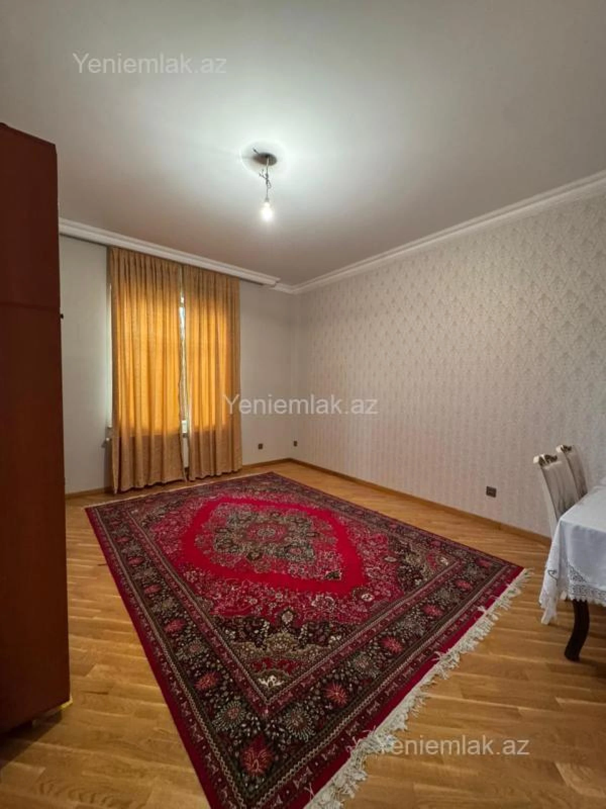 Satılır 6 otaqlı həyət evi 207 m²