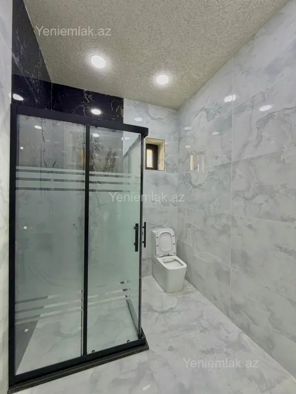 Satılır 4 otaqlı həyət evi 170 m²