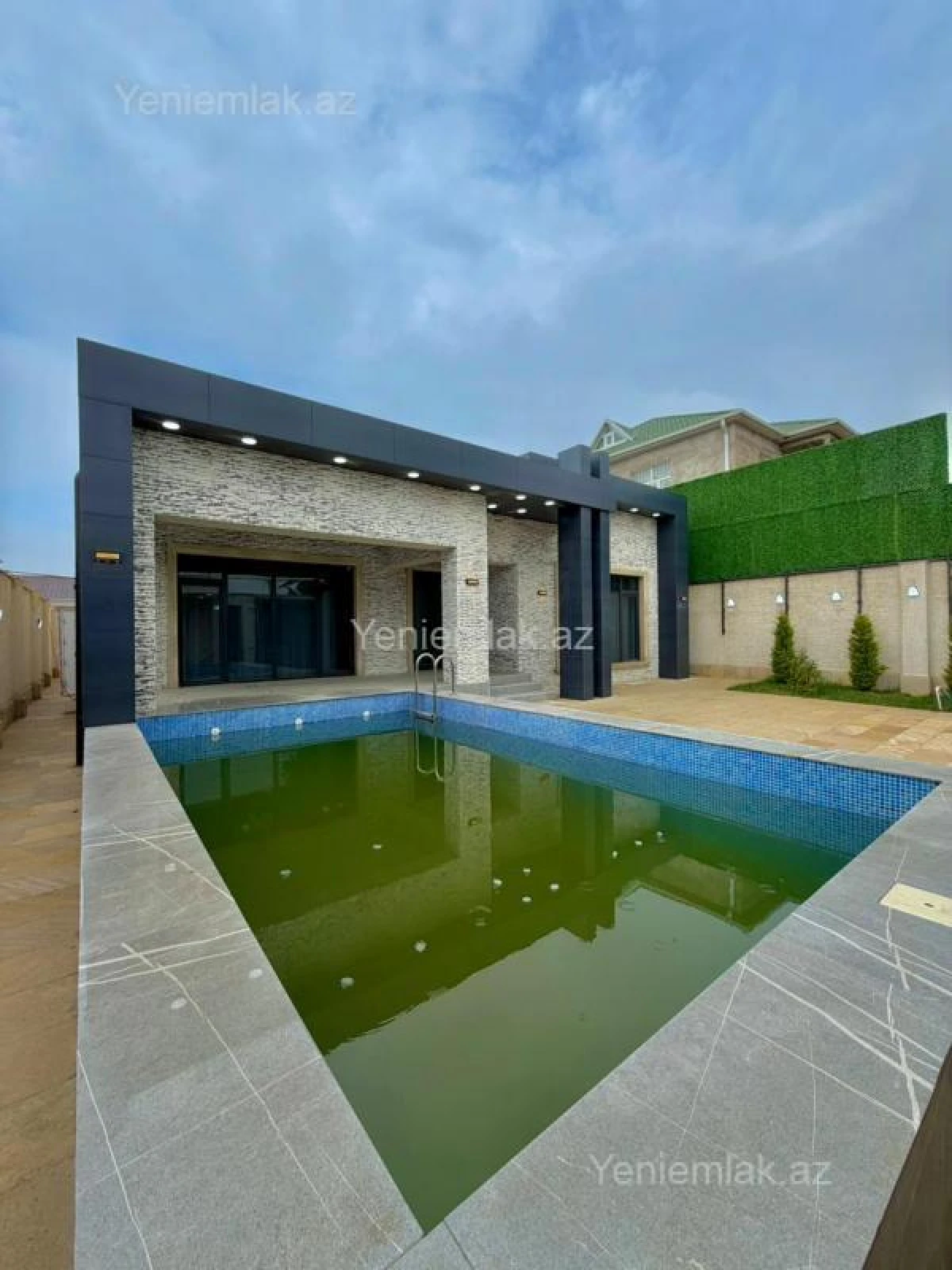 Satılır 4 otaqlı həyət evi 170 m²