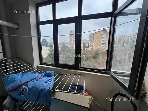 Satılır 2 otaqlı yeni tikili 60 m²