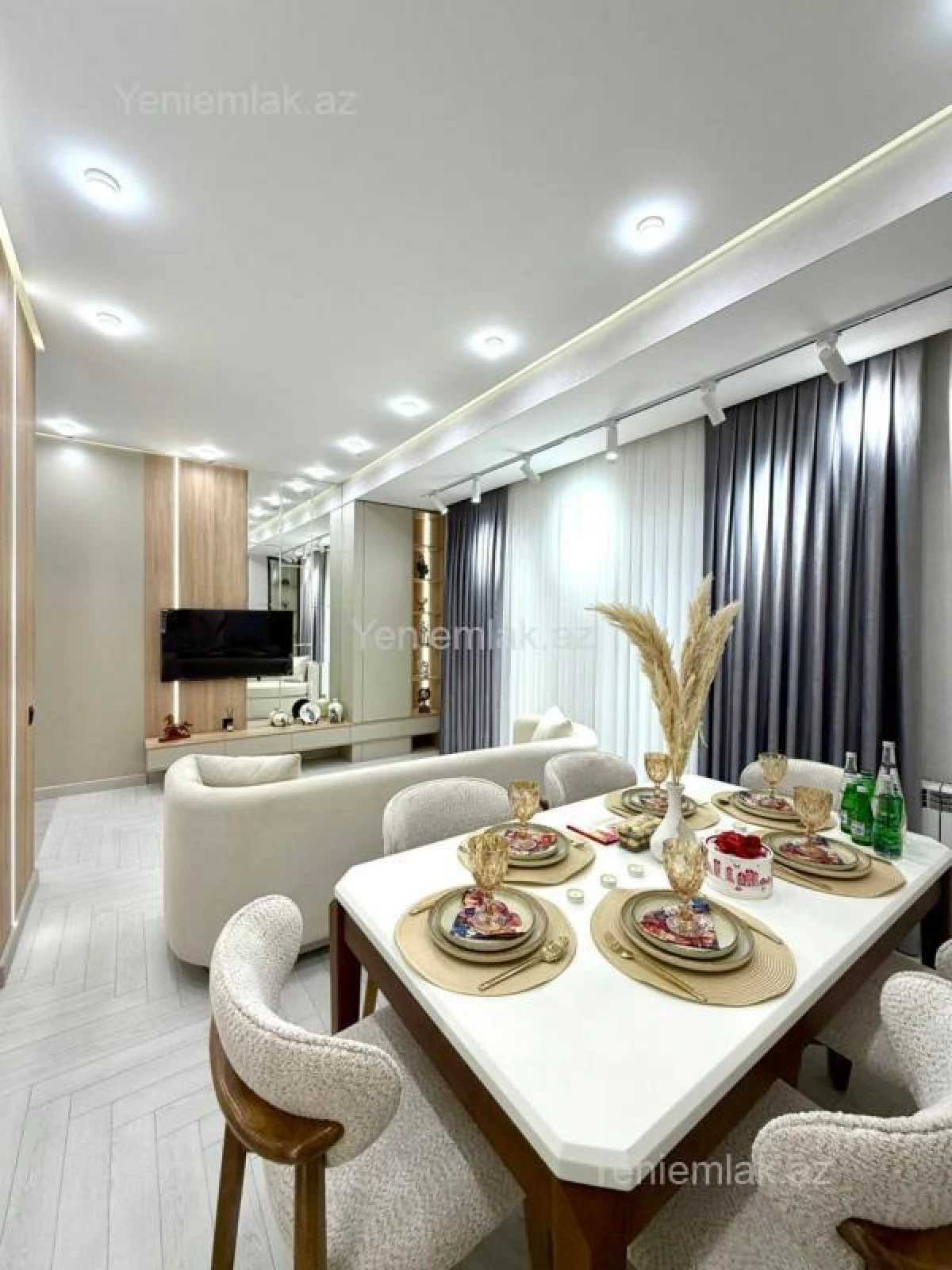 Satılır 2 otaqlı yeni tikili 76 m²