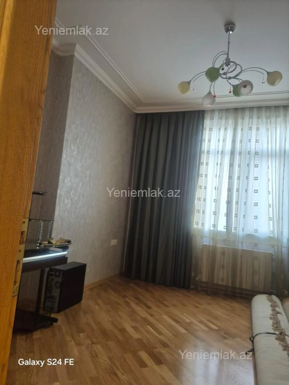 Satılır 3 otaqlı yeni tikili 135 m²