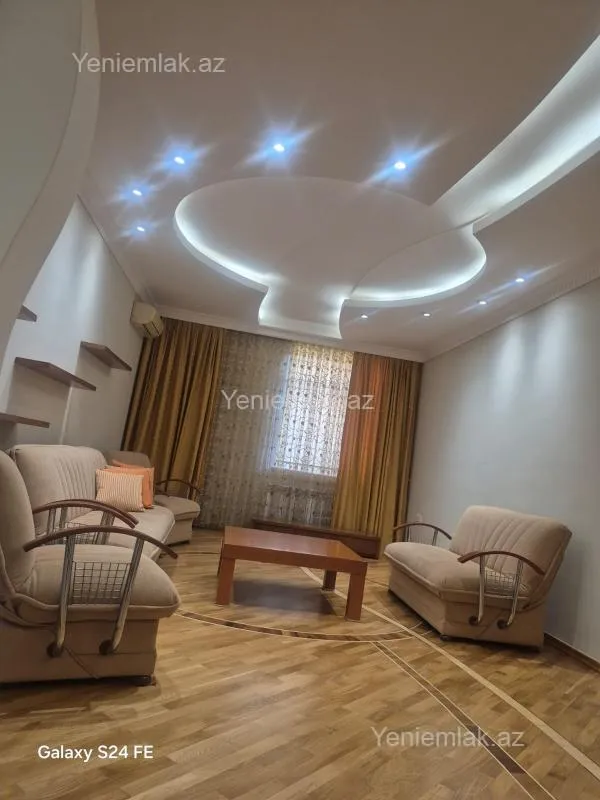 Satılır 3 otaqlı yeni tikili 135 m²