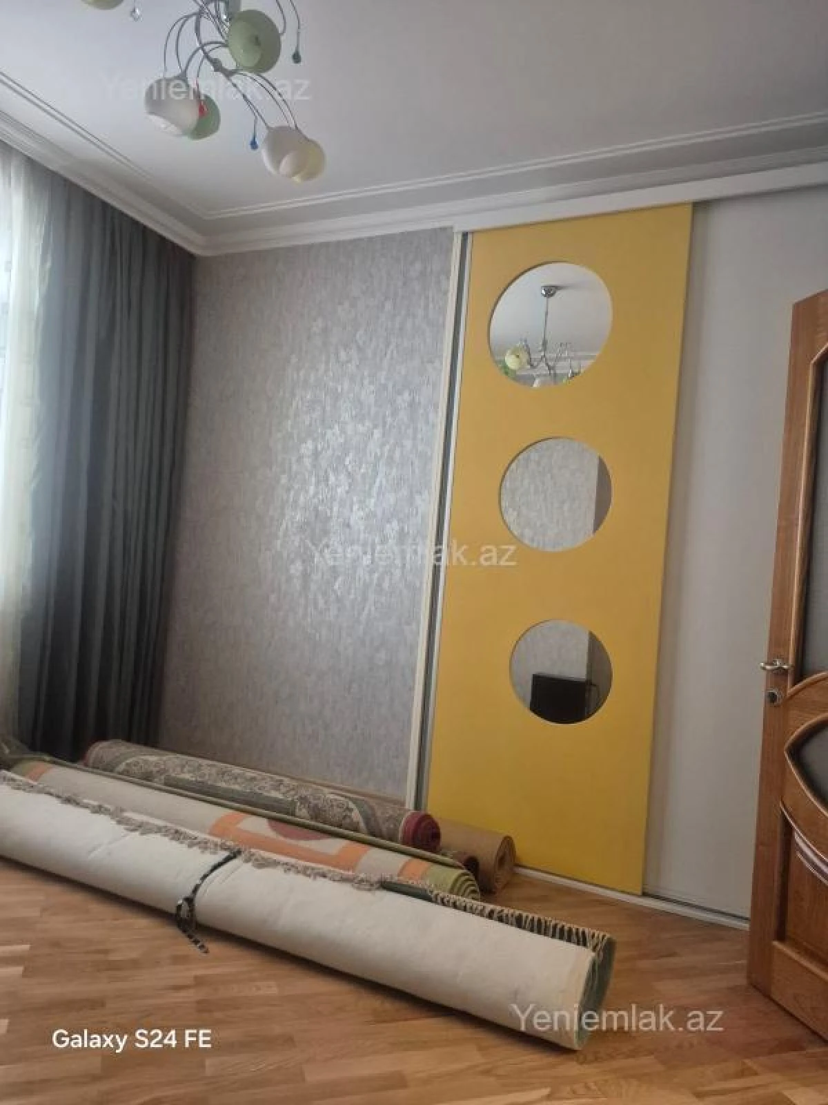 Satılır 3 otaqlı yeni tikili 135 m²