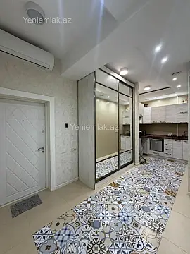 Satılır 2 otaqlı yeni tikili 70 m²