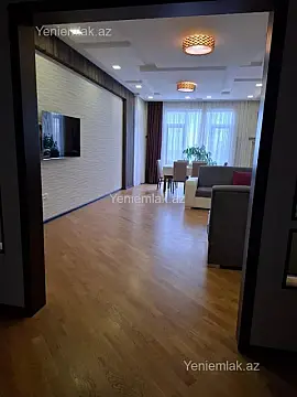Satılır 3 otaqlı yeni tikili 160 m²