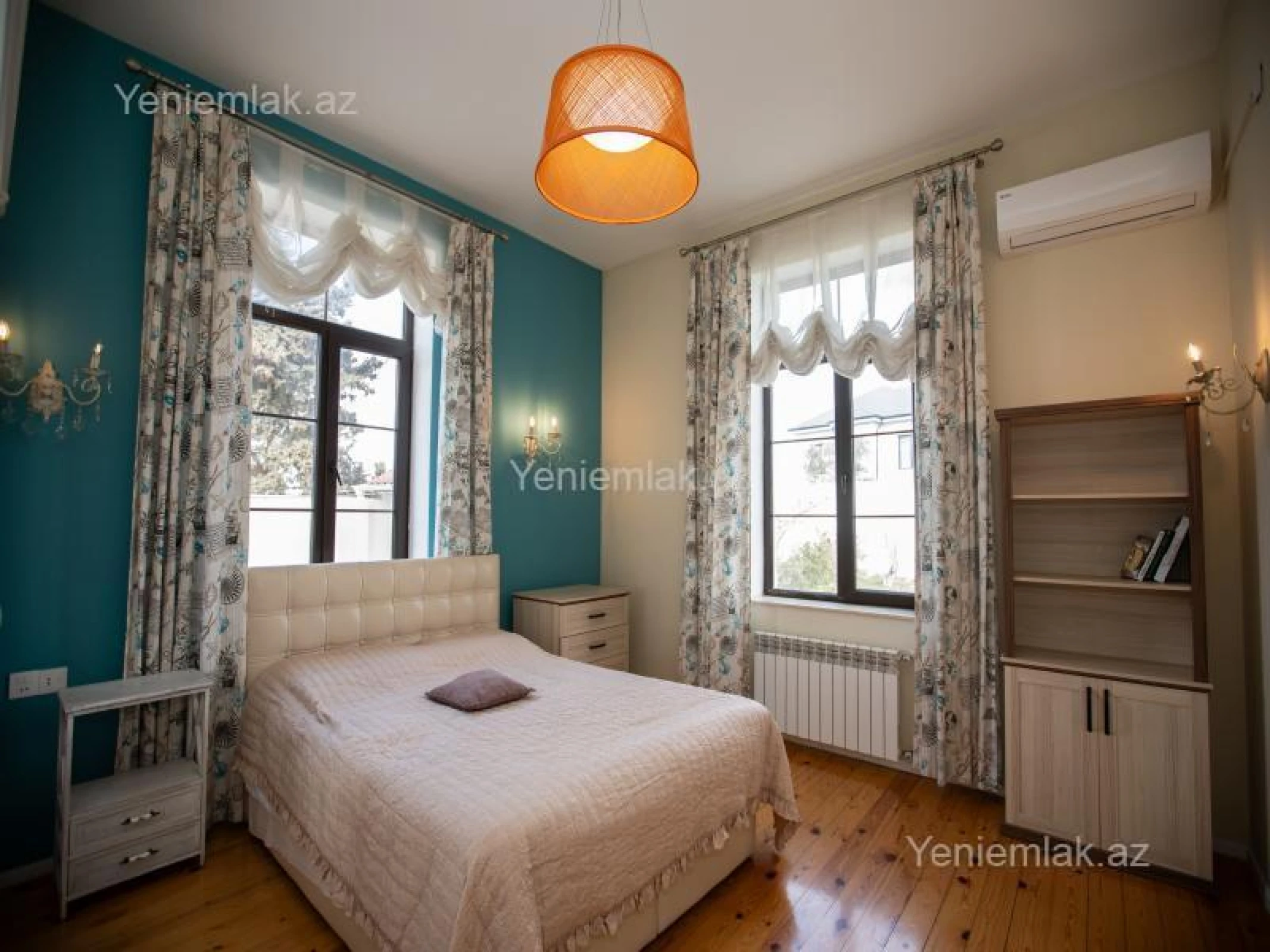 Satılır 4 otaqlı həyət evi 161 m²