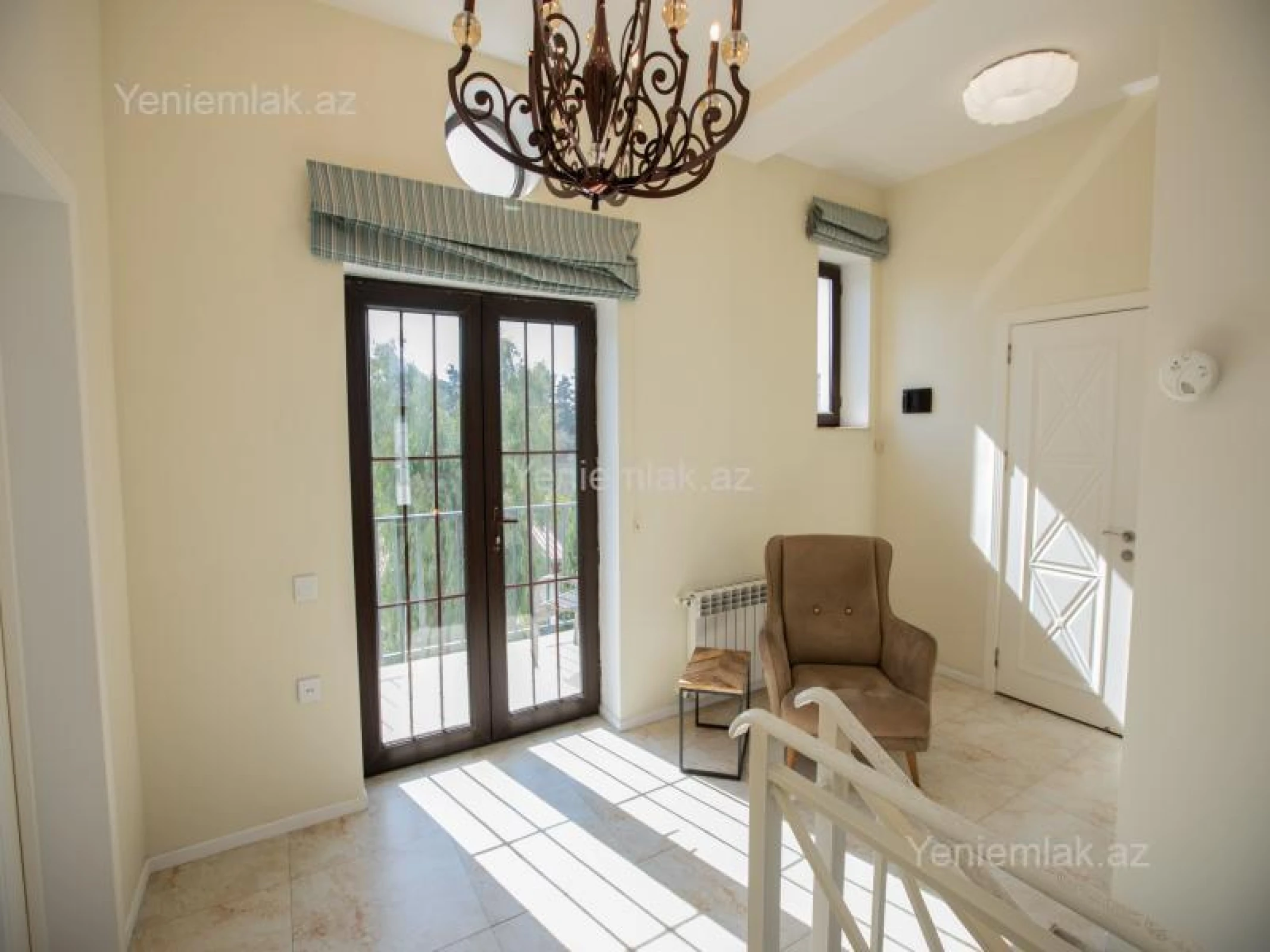 Satılır 4 otaqlı həyət evi 161 m²