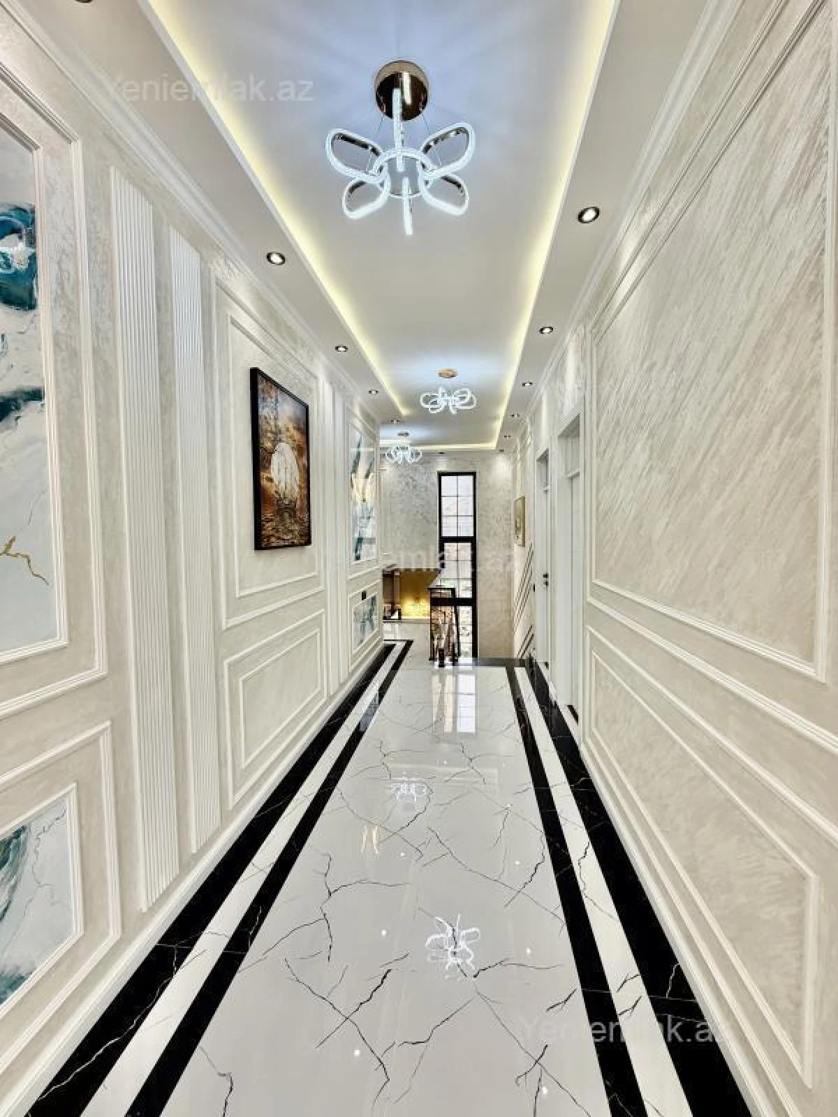 Satılır 5 otaqlı həyət evi 200 m²