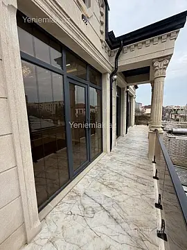 Satılır 5 otaqlı həyət evi 200 m²