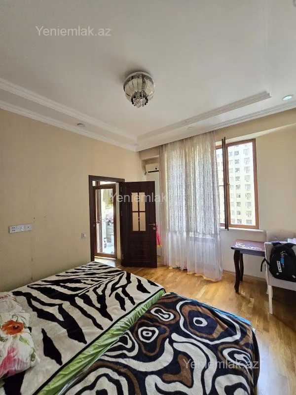 Satılır 3 otaqlı yeni tikili 72 m²
