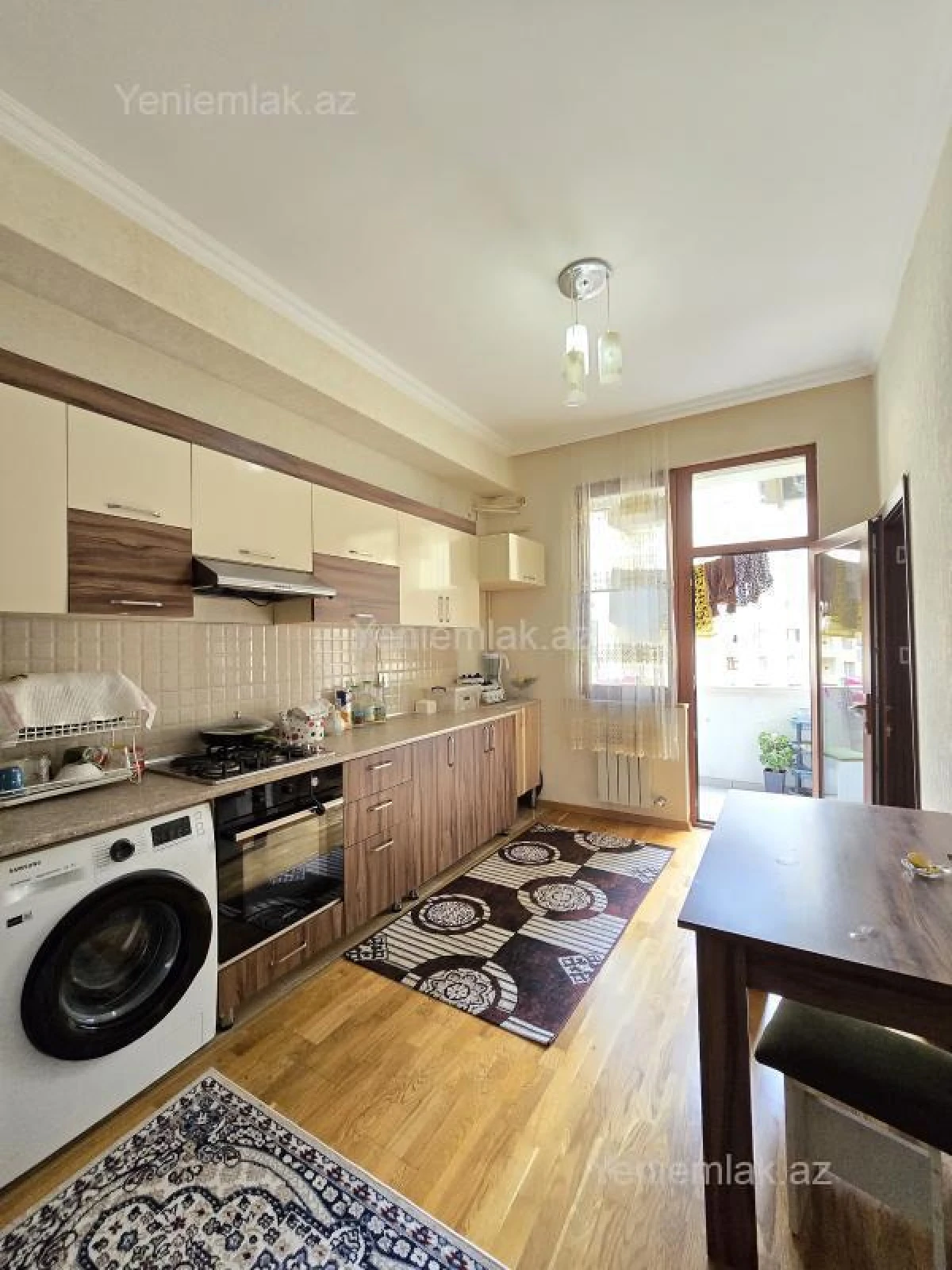 Satılır 3 otaqlı yeni tikili 72 m²