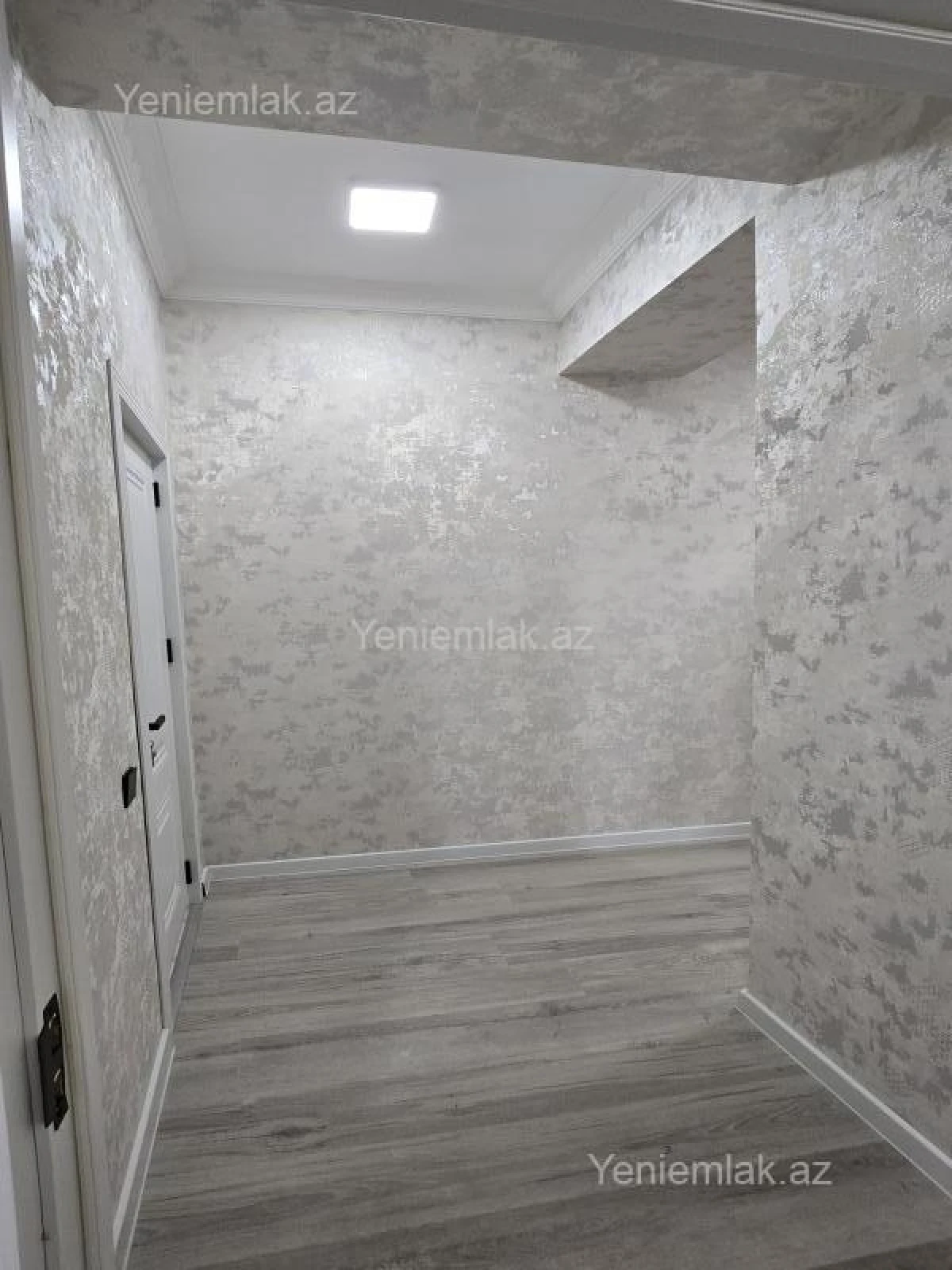 Satılır 2 otaqlı yeni tikili 57 m²