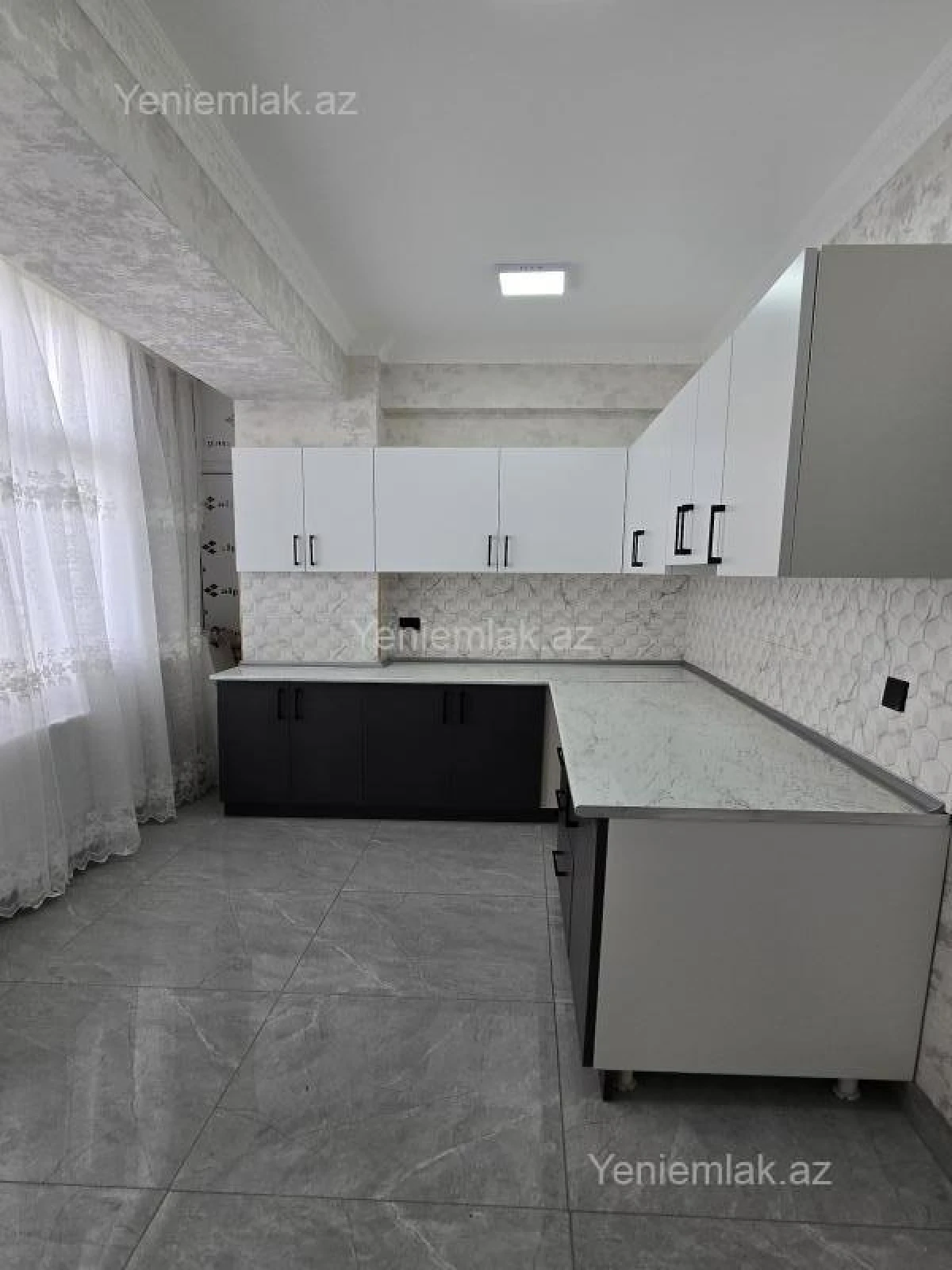 Satılır 2 otaqlı yeni tikili 57 m²