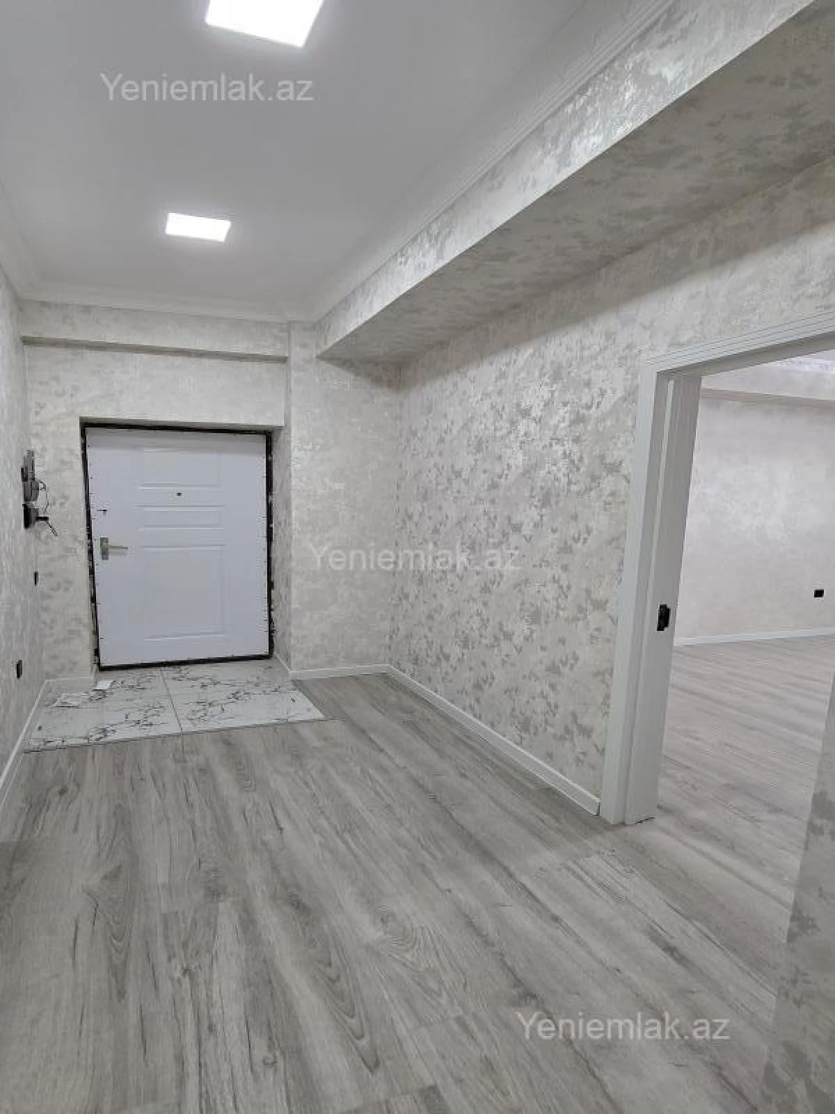 Satılır 2 otaqlı yeni tikili 57 m²
