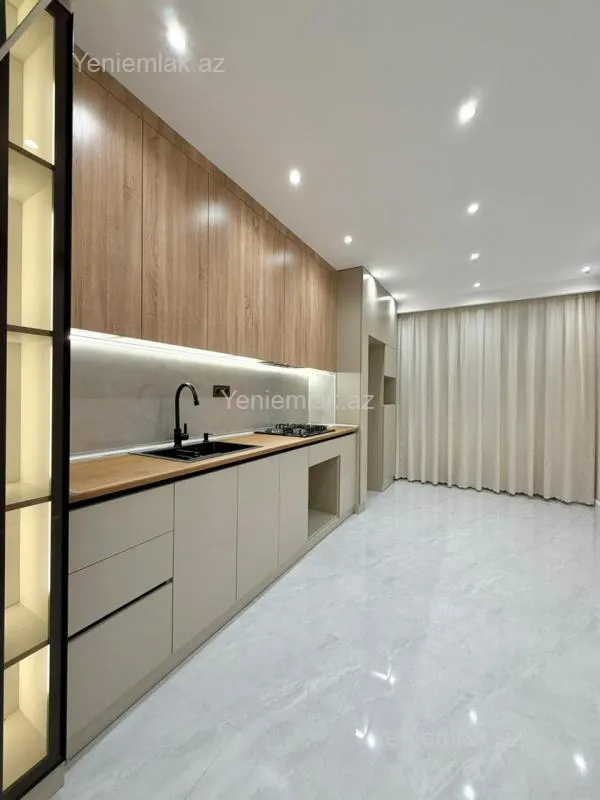 Satılır 3 otaqlı yeni tikili 77 m²