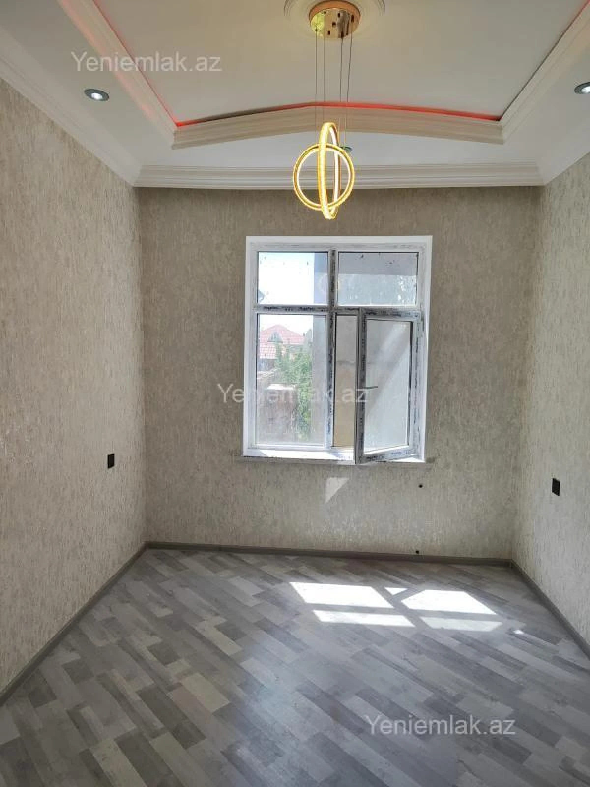 Satılır 4 otaqlı həyət evi 190 m²
