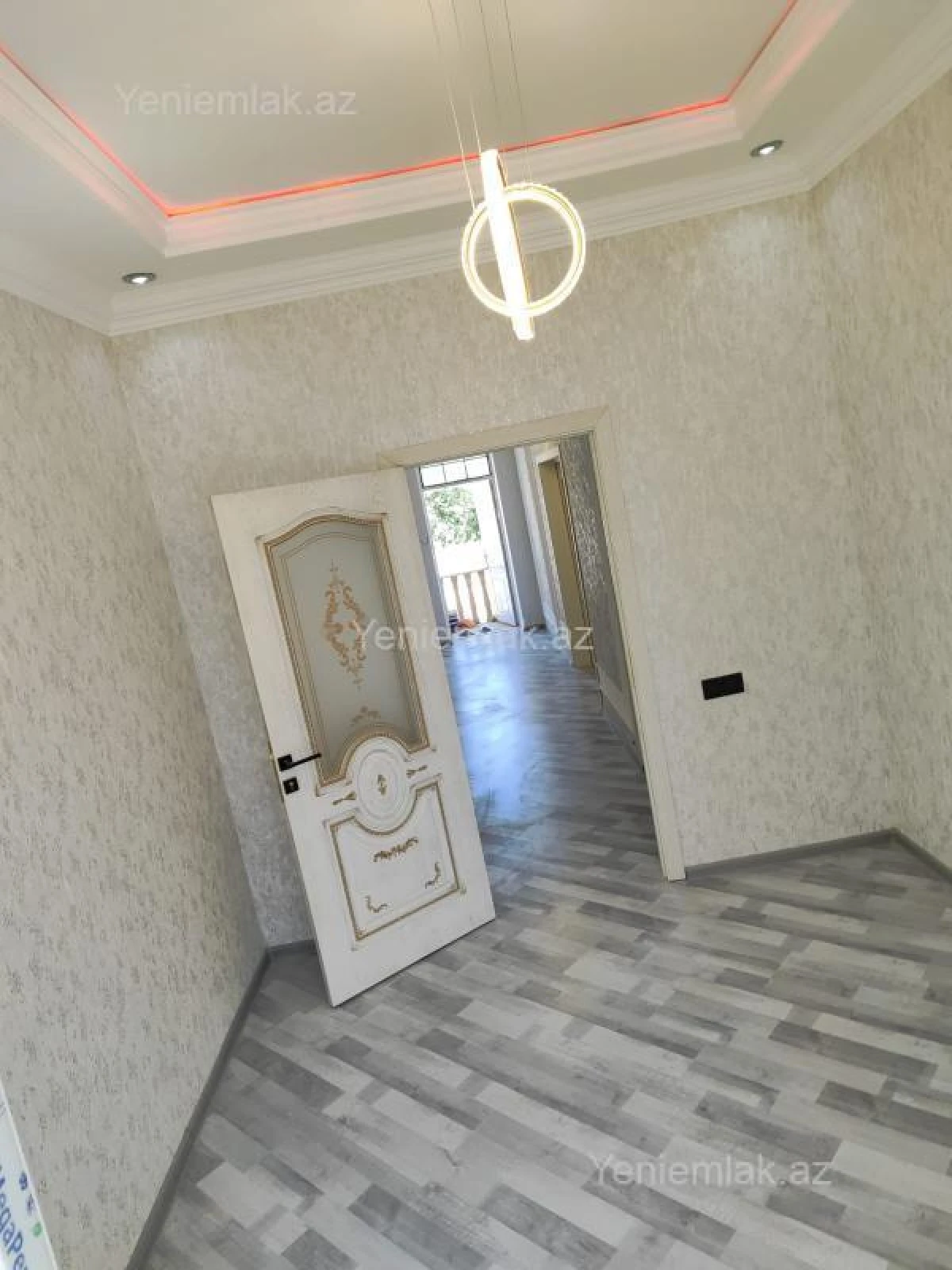 Satılır 4 otaqlı həyət evi 190 m²