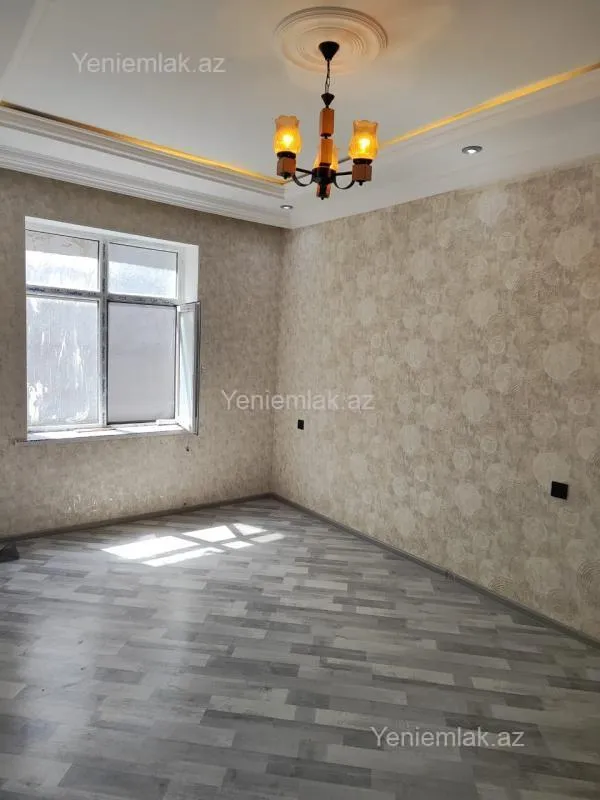 Satılır 4 otaqlı həyət evi 190 m²