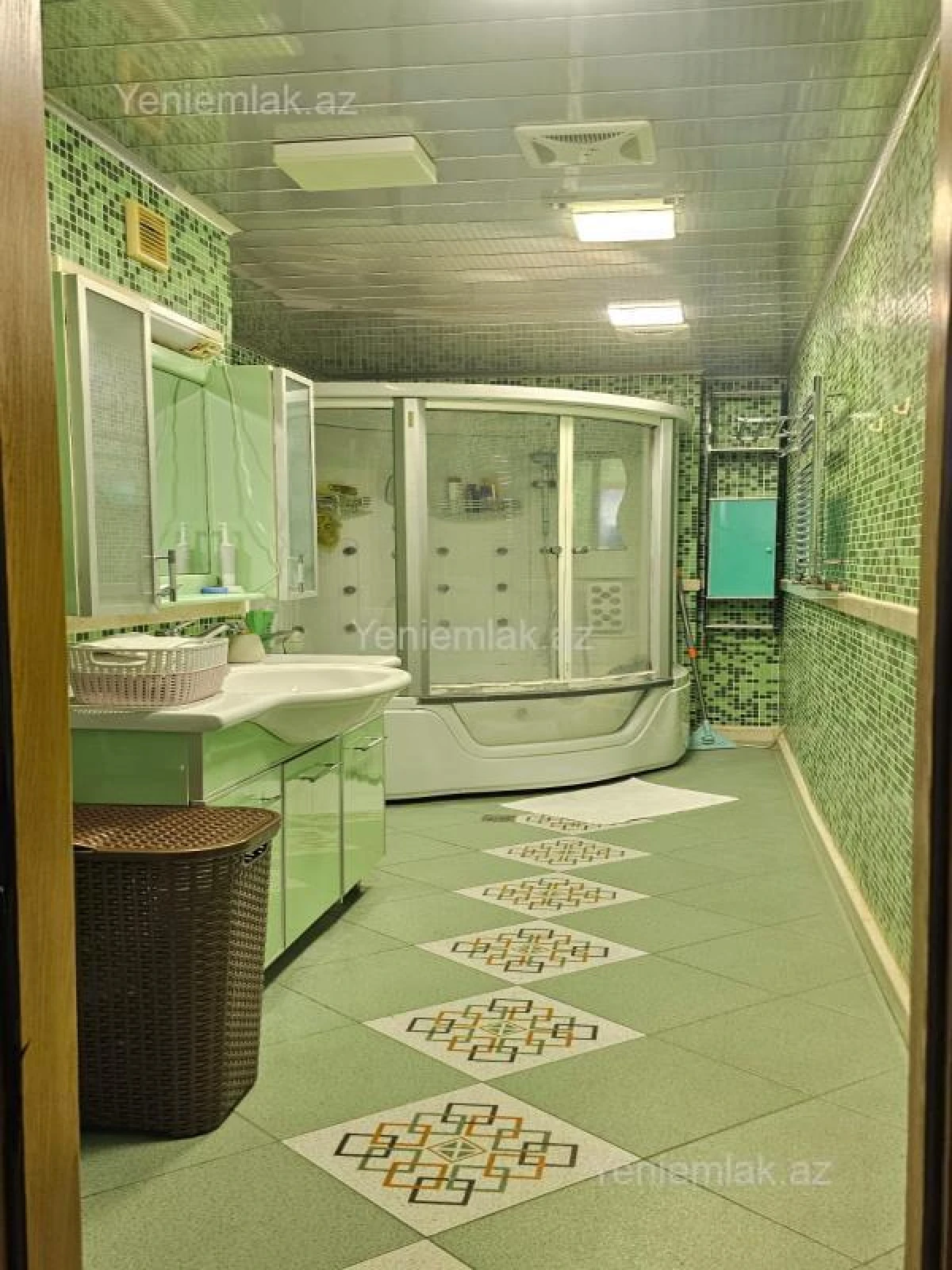 Satılır 3 otaqlı yeni tikili 105 m²