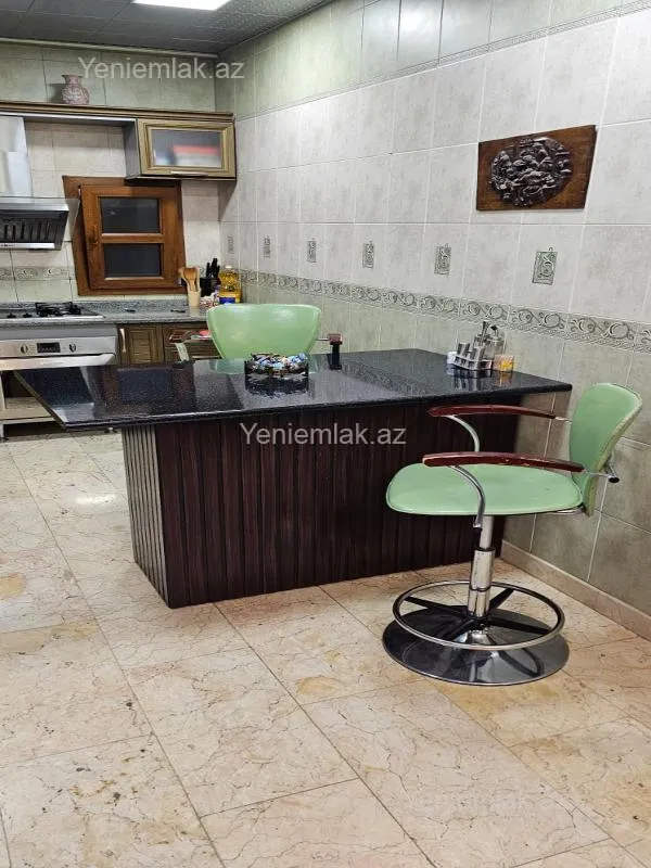 Satılır 3 otaqlı yeni tikili 105 m²