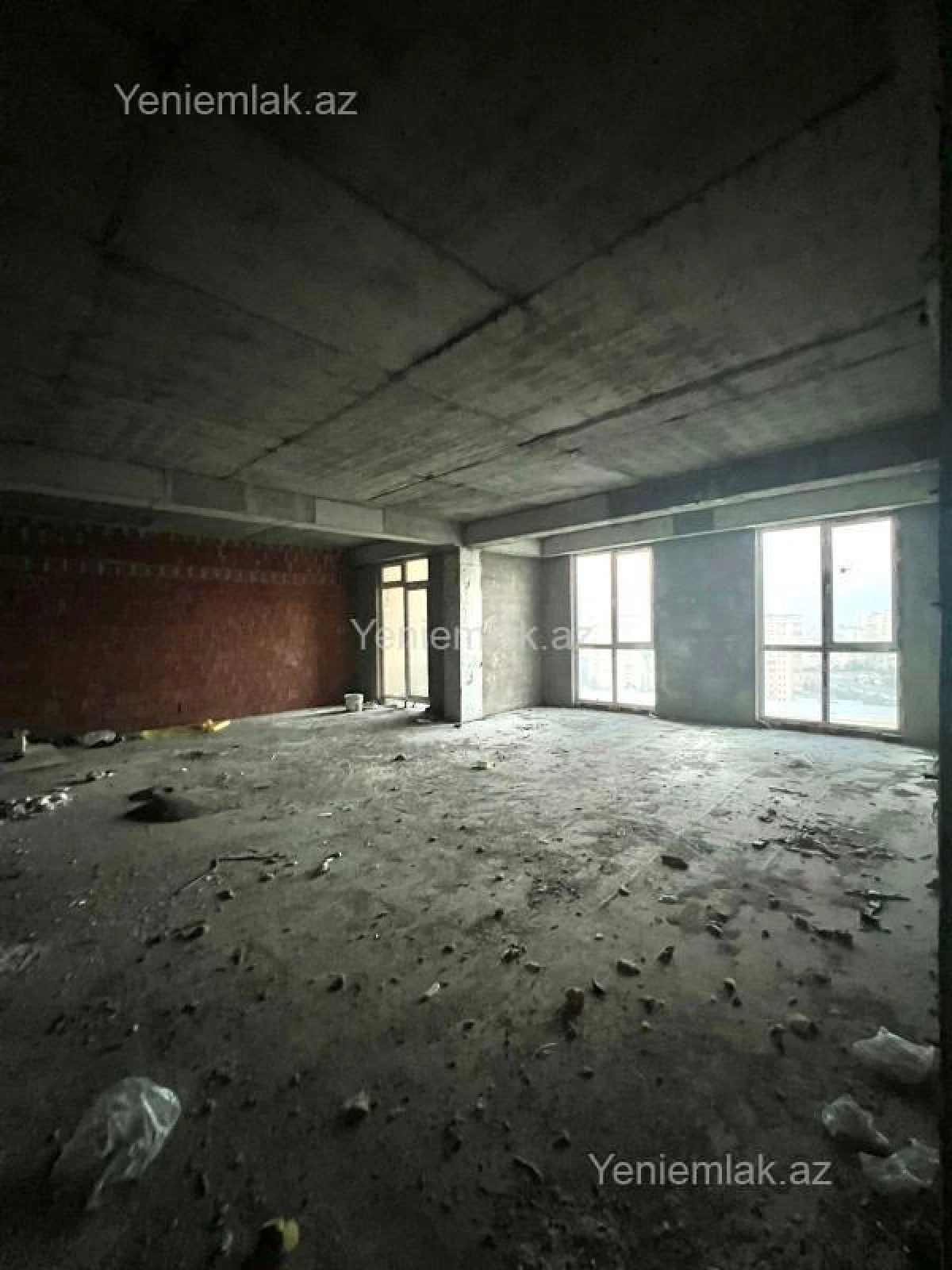 Satılır 4 otaqlı yeni tikili 190 m²