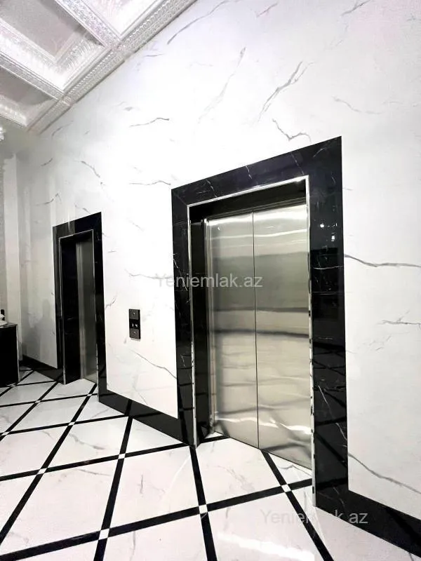 Satılır 4 otaqlı yeni tikili 190 m²