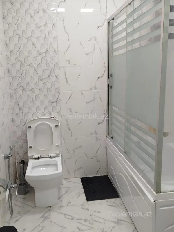 Satılır 3 otaqlı yeni tikili 115 m²