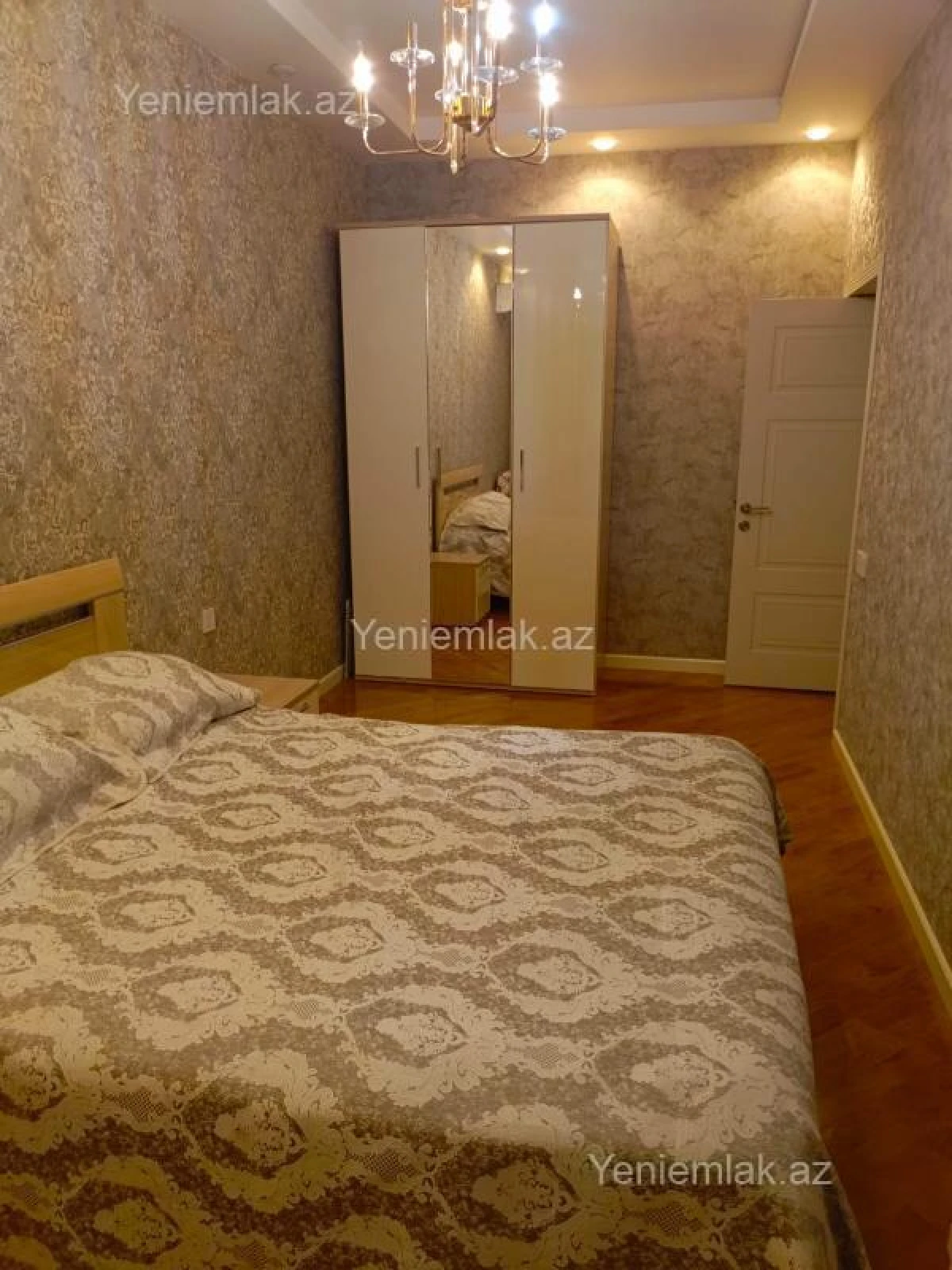 Satılır 3 otaqlı yeni tikili 115 m²