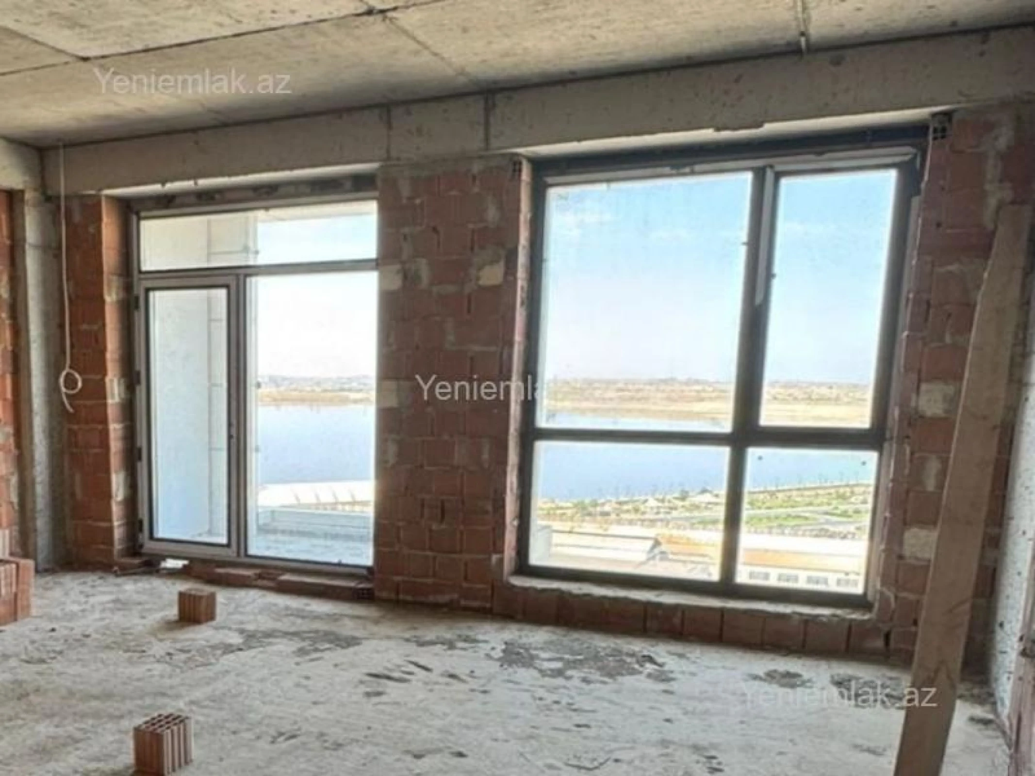 Satılır 2 otaqlı yeni tikili 72 m²