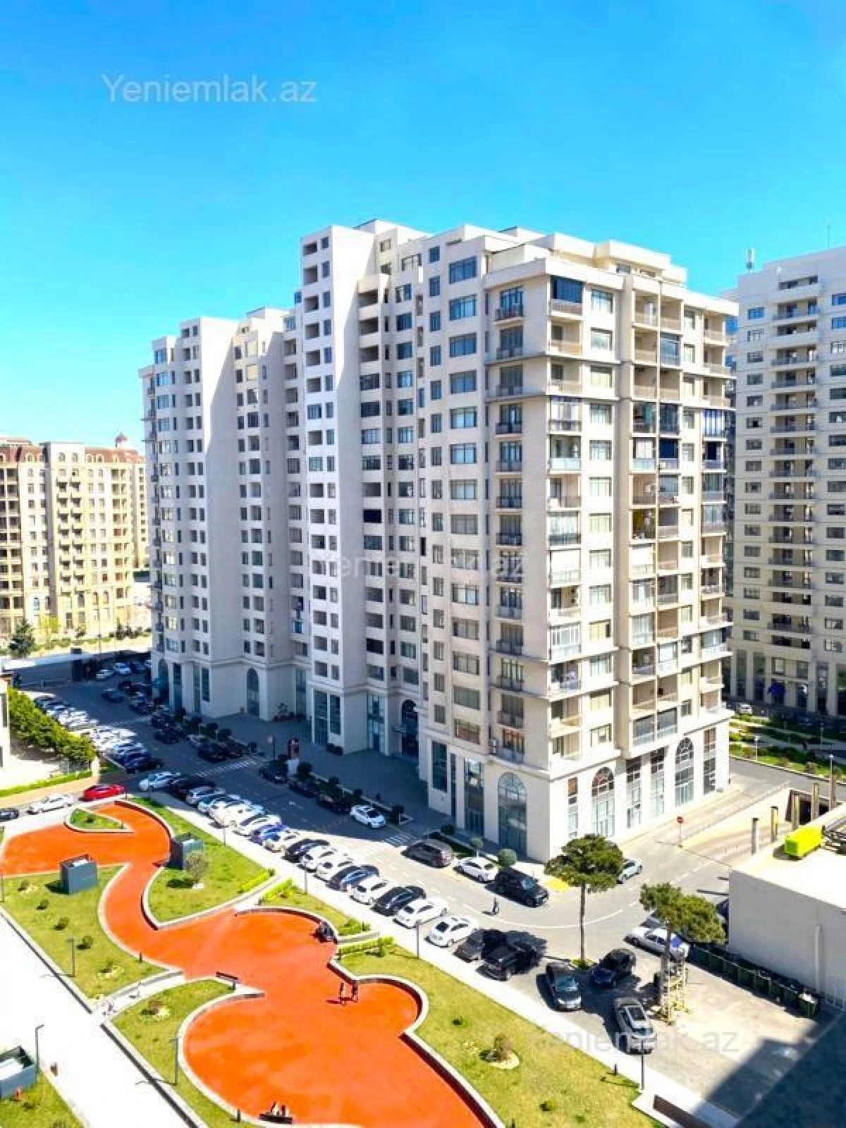 Satılır 2 otaqlı yeni tikili 72 m²