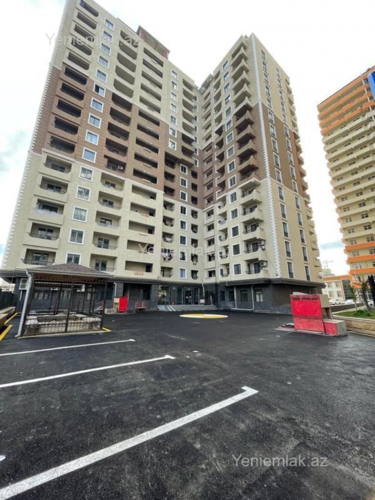Satılır 2 otaqlı yeni tikili 70 m²