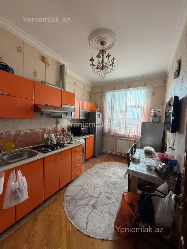 Satılır 2 otaqlı yeni tikili 65 m²