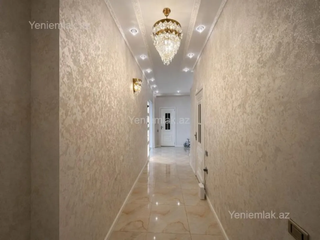 Satılır 3 otaqlı yeni tikili 185 m²
