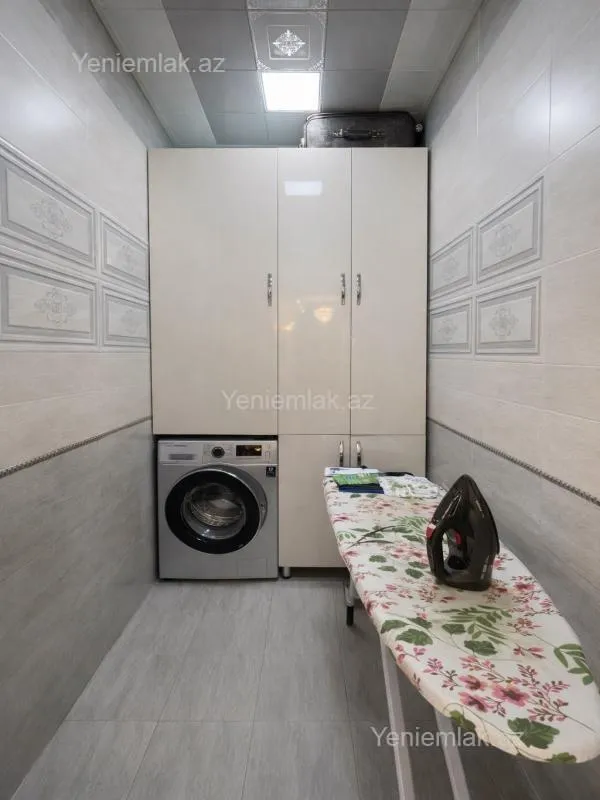 Satılır 3 otaqlı yeni tikili 185 m²