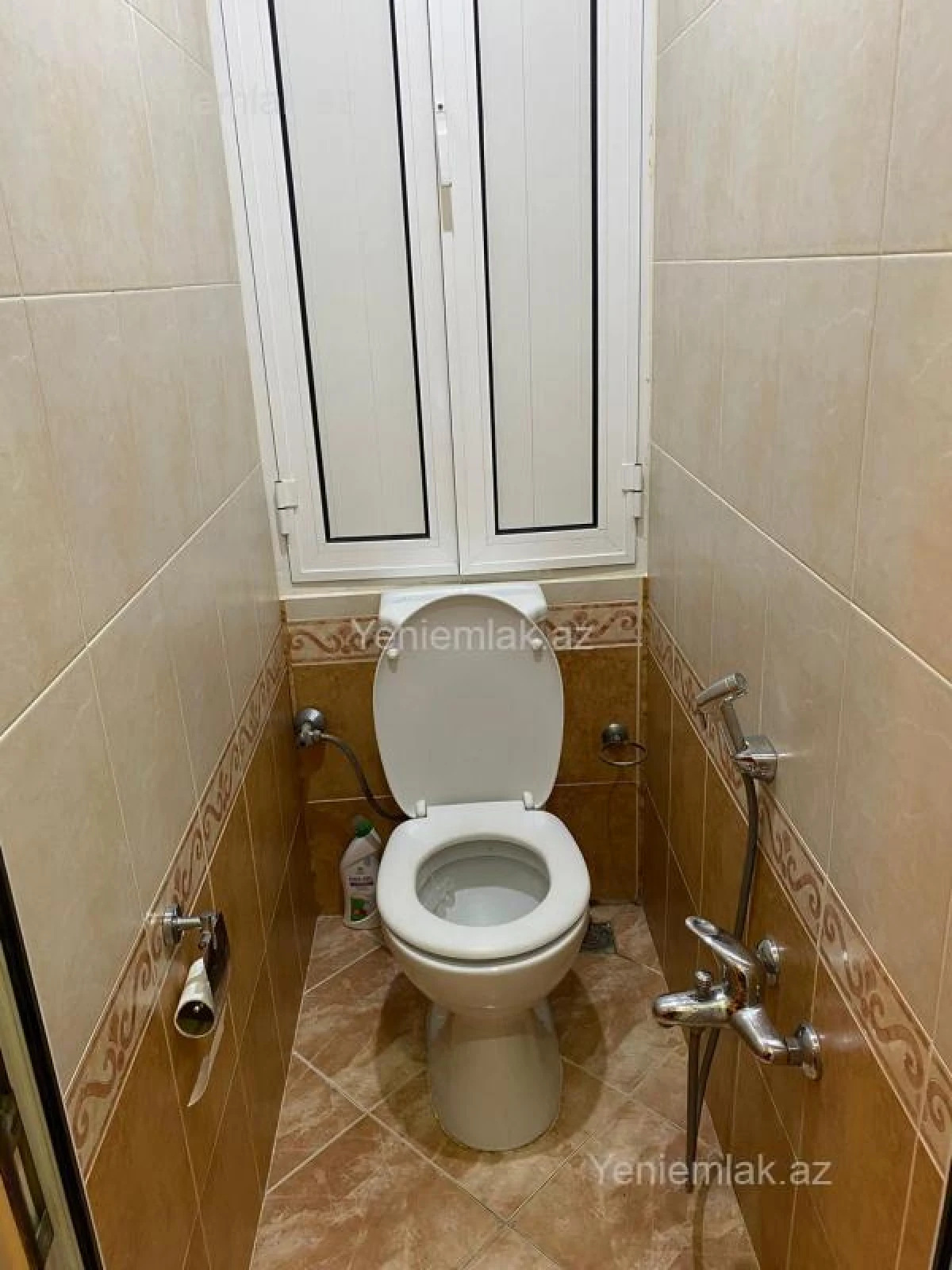 Satılır 4 otaqlı köhnə tikili 105 m²