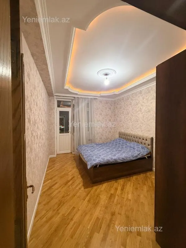 Satılır 4 otaqlı yeni tikili 170 m²